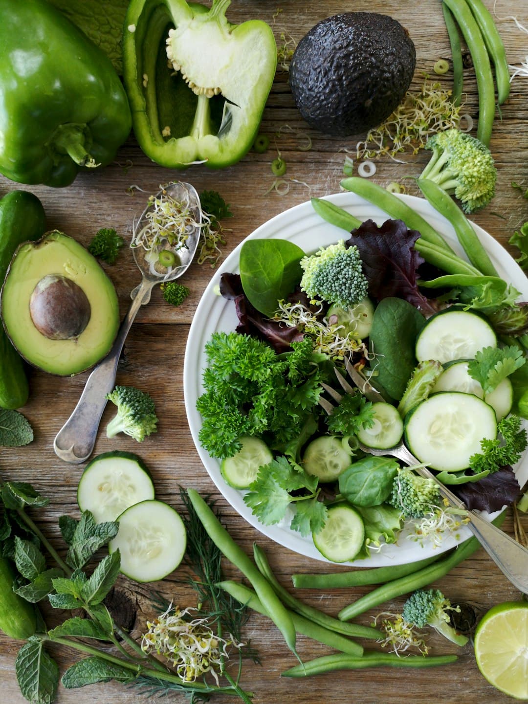 Superfood Smoothies: Delicious Recipes for Energy Boost